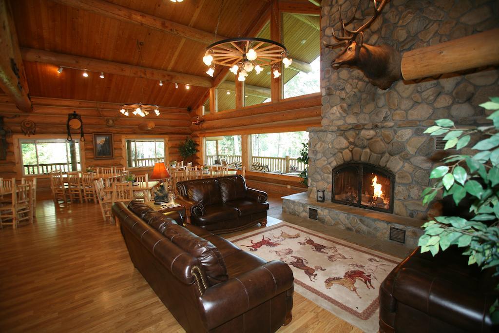 סנדפוינט Western Pleasure Guest Ranch מראה חיצוני תמונה